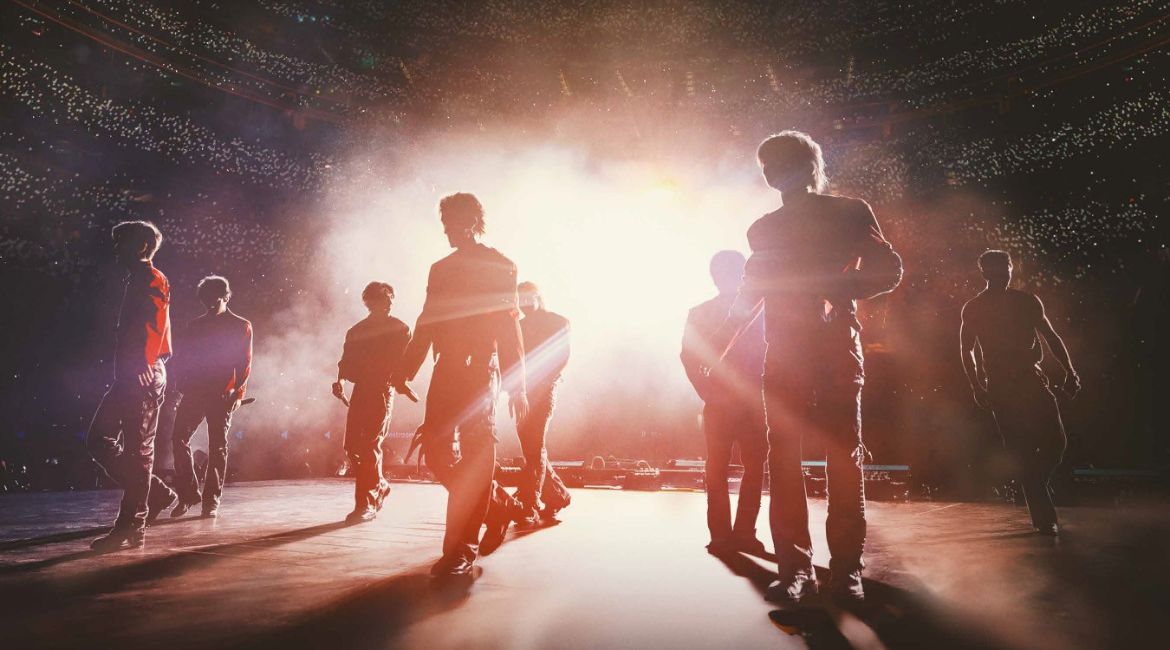 Stray Kids The Dominate Experience